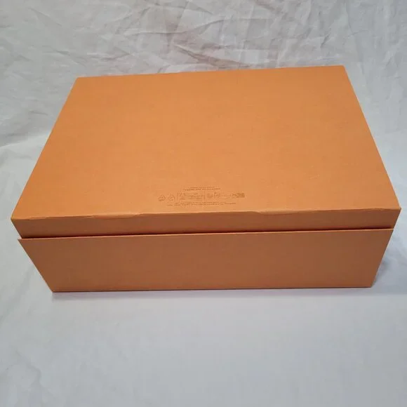 Louis Vuitton Magnetic Gift Box Decorative Storage Organizer Empty 14 x 10 in - Picture 6 of 12